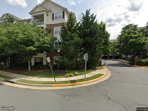 Centre Park Circle, Herndon, VA 20171