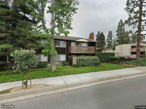 Cabrillo Park Dr #B, Santa Ana, CA 92701