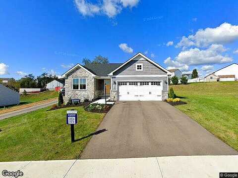 Olivia Dr, Monaca, PA 15061