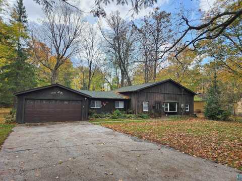 Maple, CLOQUET, MN 55720