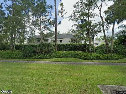 Kings Lake, NAPLES, FL 34112