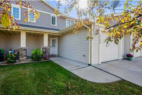 Bennett, RIVER FALLS, WI 54022