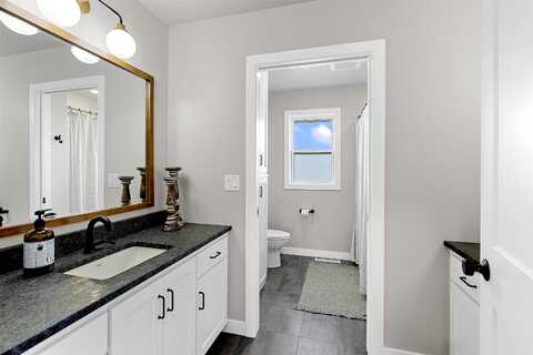 Chickory, DE PERE, WI 54115