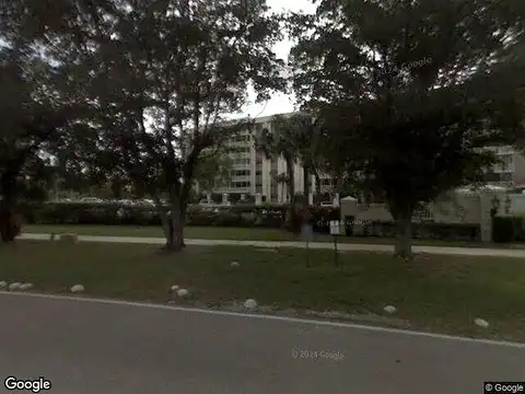 Ne 195Th St, Miami, FL 33179