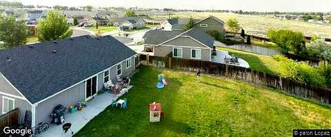 Hickory Rd, Moses Lake, WA 98837