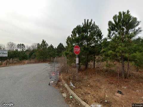Lanier Cir, Woodstock, GA 30189