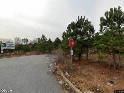 Lanier Cir, Woodstock, GA 30189