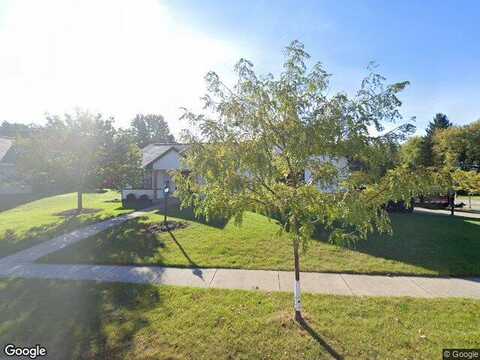 Shady, OCONOMOWOC, WI 53066