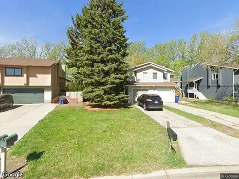 26Th Street, MOORHEAD, MN 56560