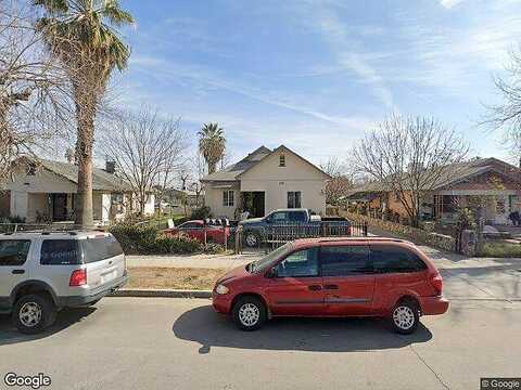 St, Bakersfield, CA 93304