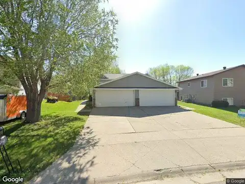26Th Street, MOORHEAD, MN 56560