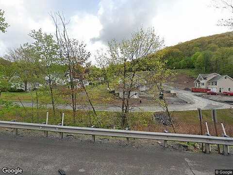Morris Ave, Clarks Summit, PA 18411