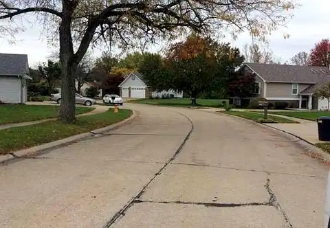 Melstone, FLORISSANT, MO 63034