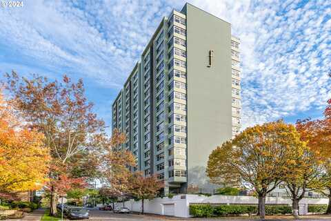17Th, PORTLAND, OR 97232