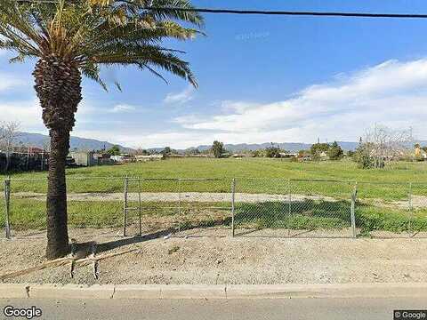Foothill, Fontana, CA 92335