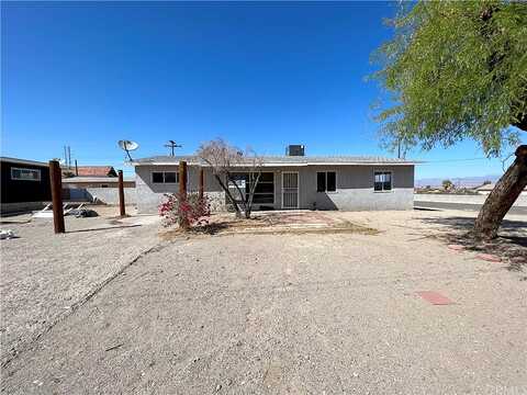 Luna, NEEDLES, CA 92363