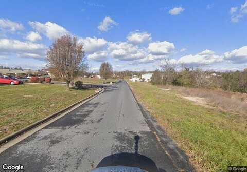 Signal Knob Dr, STRASBURG, VA 22657