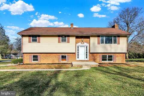 Bollinger, LITTLESTOWN, PA 17340