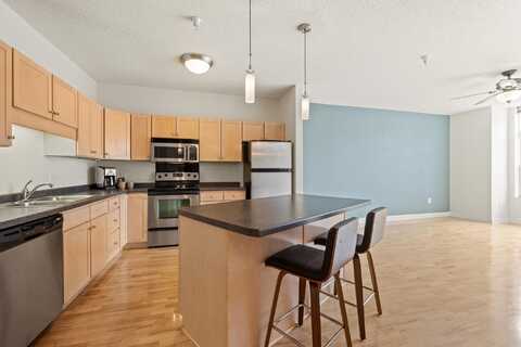 18Th, MINNEAPOLIS, MN 55404
