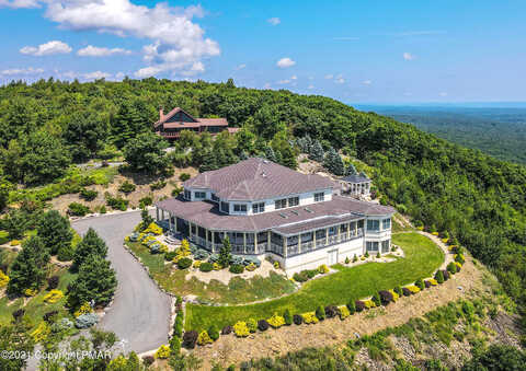 Whispering Hill, EFFORT, PA 18330