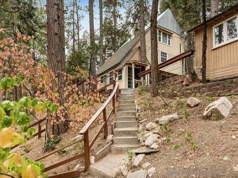 Rainbow, LAKE ARROWHEAD, CA 92352