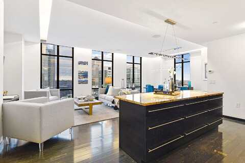 11Th, MINNEAPOLIS, MN 55403