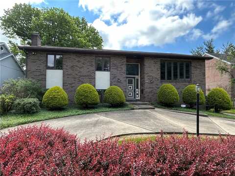 Woodside, PITTSBURGH, PA 15221