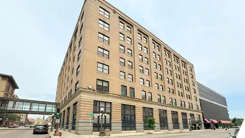Wacouta, SAINT PAUL, MN 55101