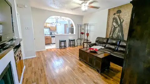 Emily, DALLAS, TX 75240