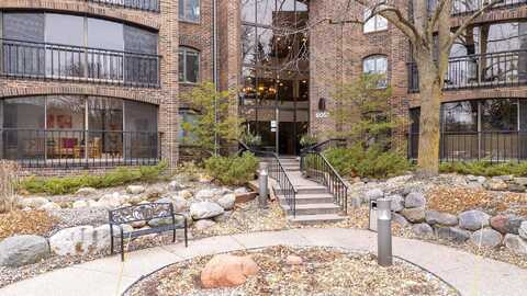 Laurel, MINNEAPOLIS, MN 55416