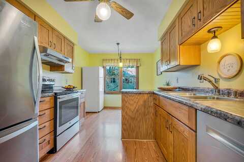 County Road E, SAINT PAUL, MN 55110