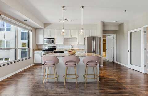 5Th, HOPKINS, MN 55305