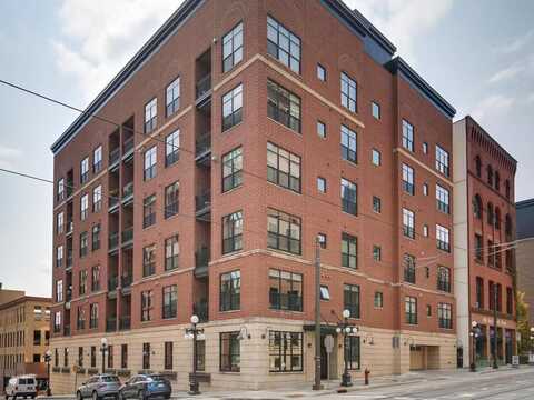 4Th, SAINT PAUL, MN 55101