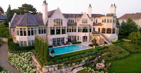 Cavallo, EDEN PRAIRIE, MN 55347