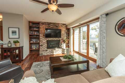 France, MINNEAPOLIS, MN 55410