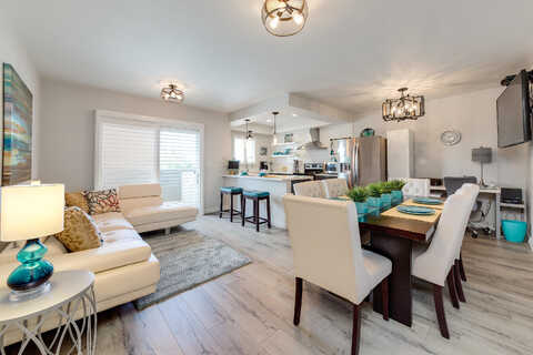 Edgewood, INGLEWOOD, CA 90302