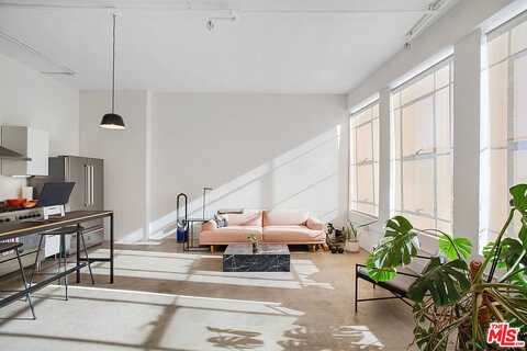 8Th, LOS ANGELES, CA 90014