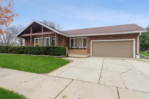 72Nd, MILWAUKEE, WI 53213