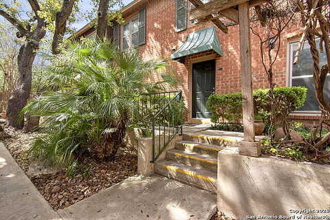 Nacogdoches, SAN ANTONIO, TX 78209