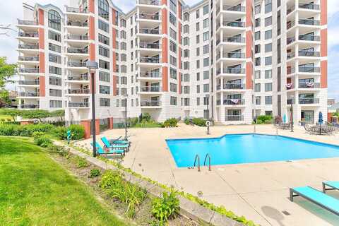 Lake, RACINE, WI 53403