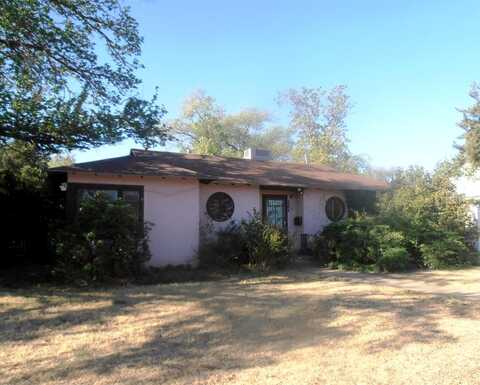 28Th, LUBBOCK, TX 79411