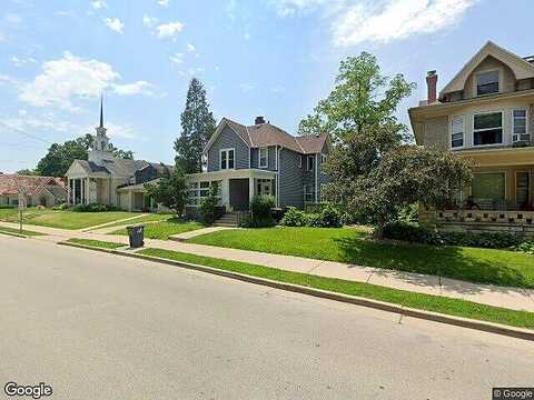 Maple, WAUKESHA, WI 53186