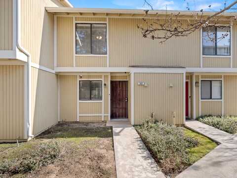 Backer, FRESNO, CA 93726