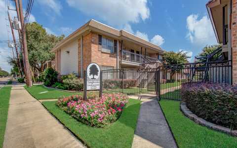 Augusta, HOUSTON, TX 77057