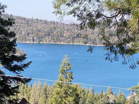 Dover, LAKE ARROWHEAD, CA 92352
