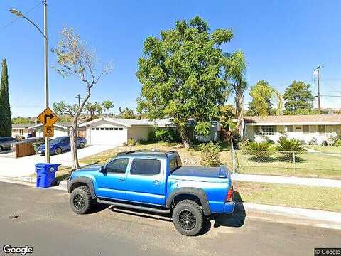 Delight, CANYON COUNTRY, CA 91351