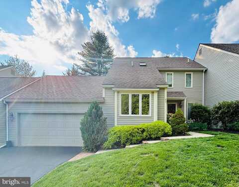 Mews, WEST CHESTER, PA 19382