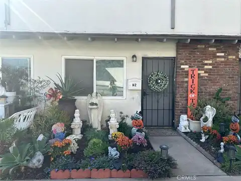 Euclid, SANTA ANA, CA 92704
