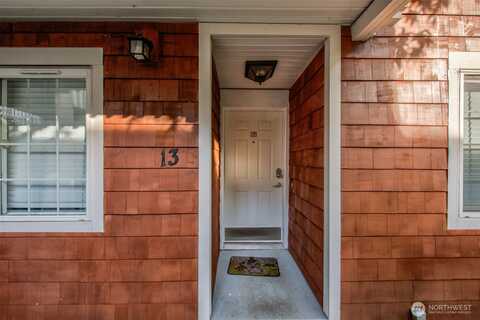 128Th, BELLEVUE, WA 98005