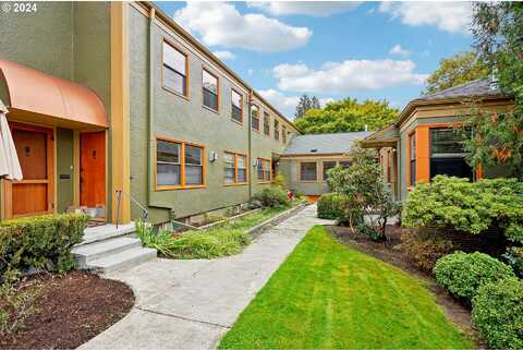 Caruthers, PORTLAND, OR 97214